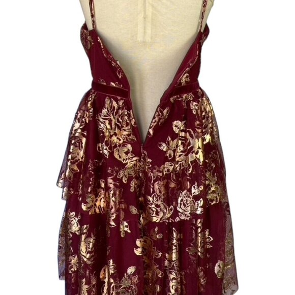 Jewel Badgley Mischka Tiered Metallic Tulle Midi Dress - Picture 7 of 13